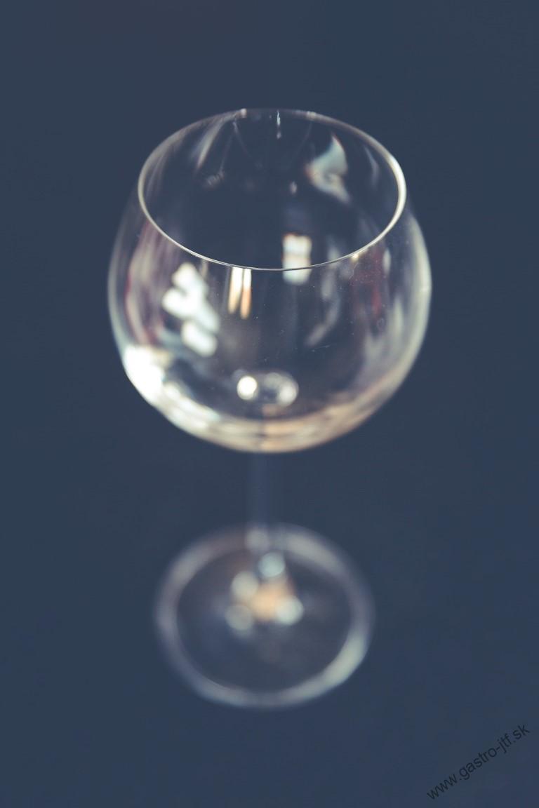 Kalich na víno 590 ml DECANTER (celotemperovaný)
