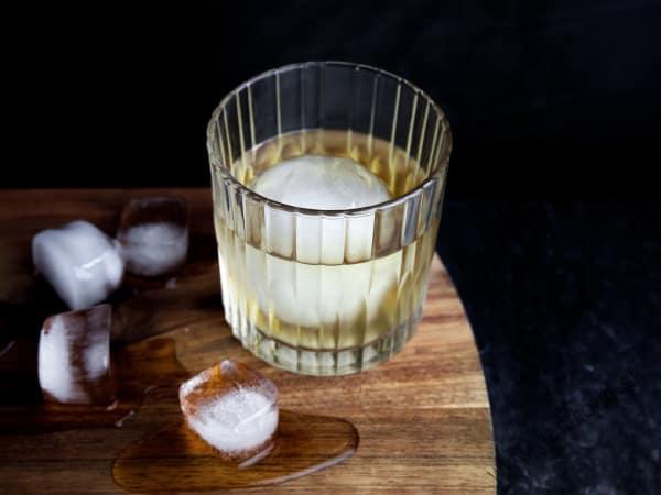 Manhattan pohár 310 ml