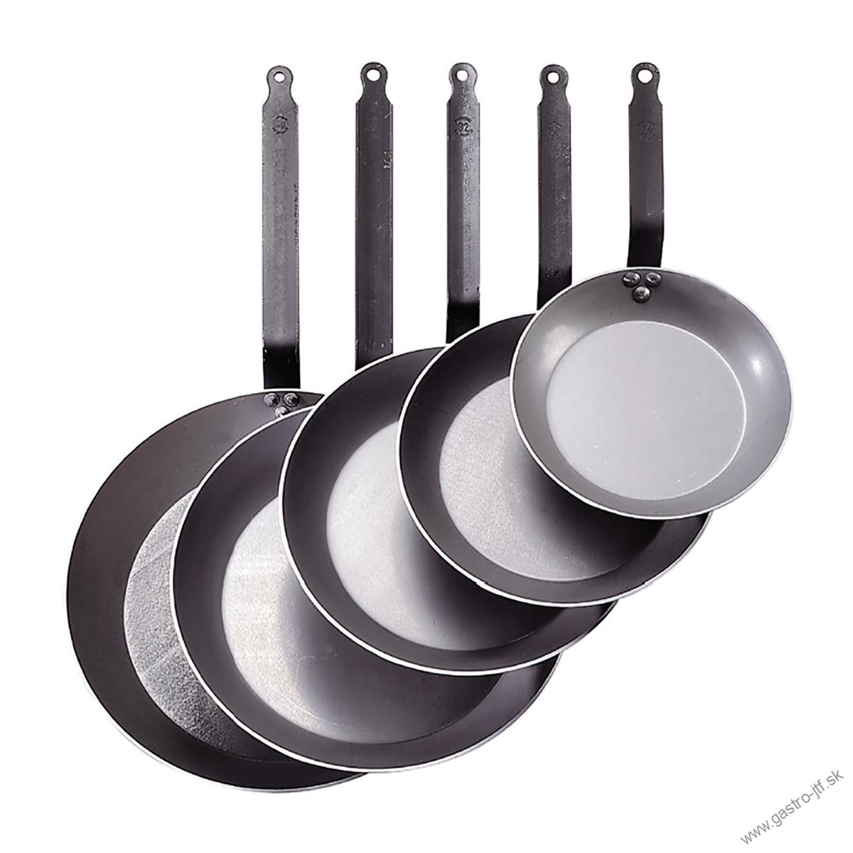Panvica Carbone plus pr. 28 cm/ 2,1 kg / v. 4 cm