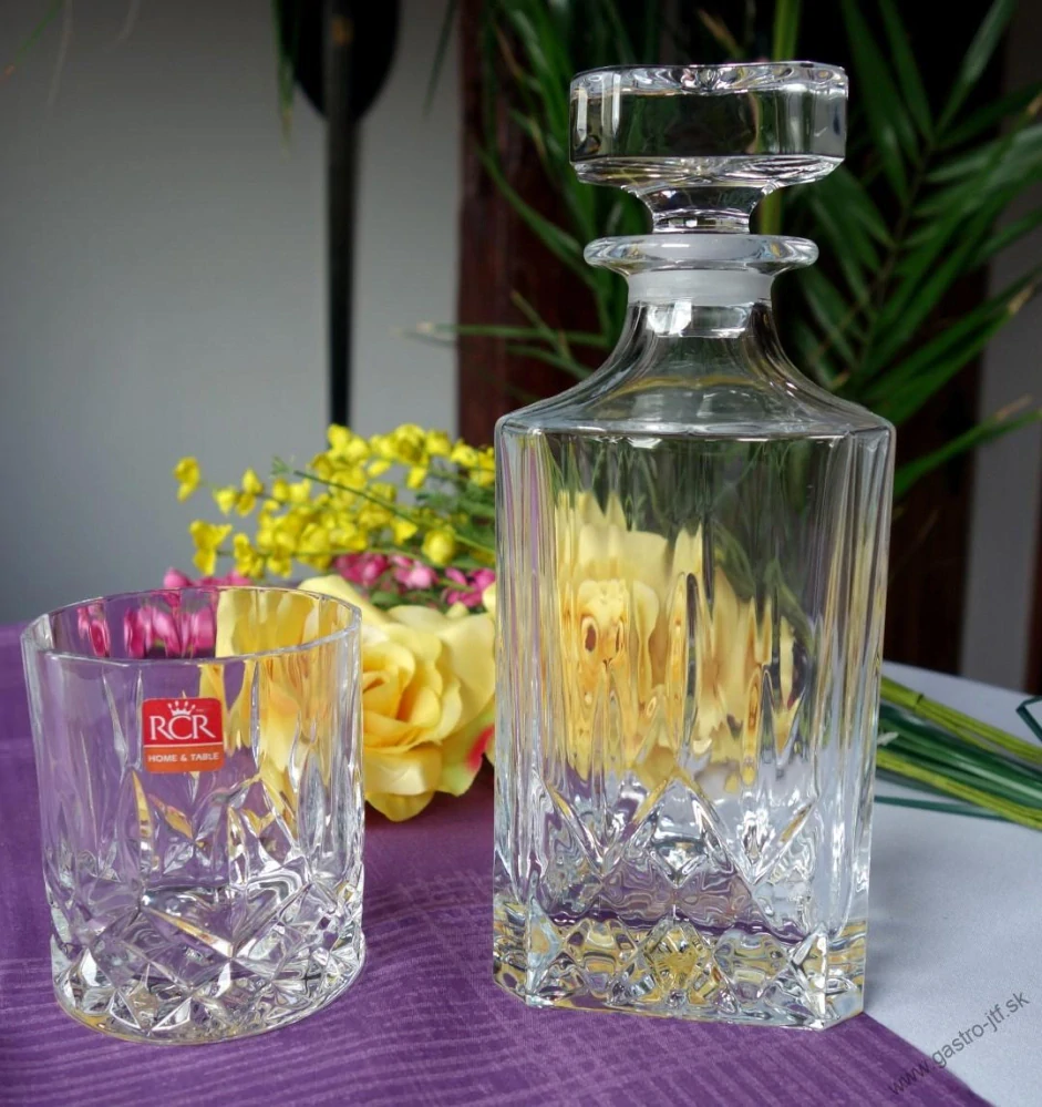 RCR Whisky fľaša Opera 750 ml