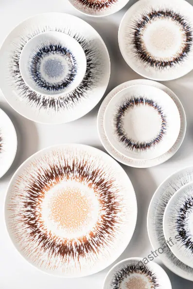 Tanier plytký 27 cm Isabelle SPHERES GREY